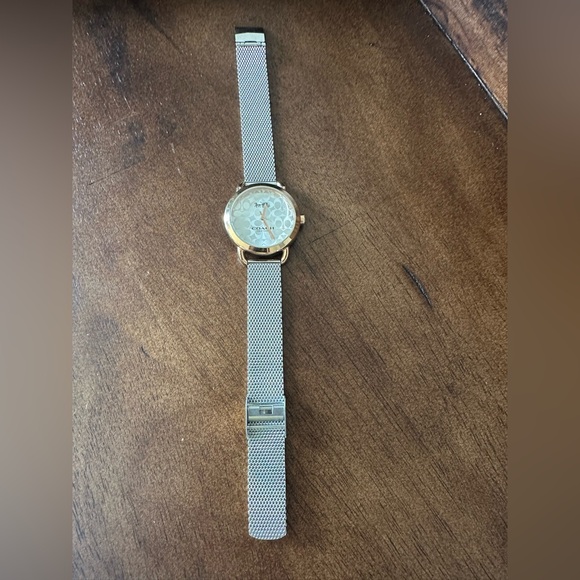 Coach Rose Gold Women’s Watch with Silver Mesh Band - Picture 4 of 7